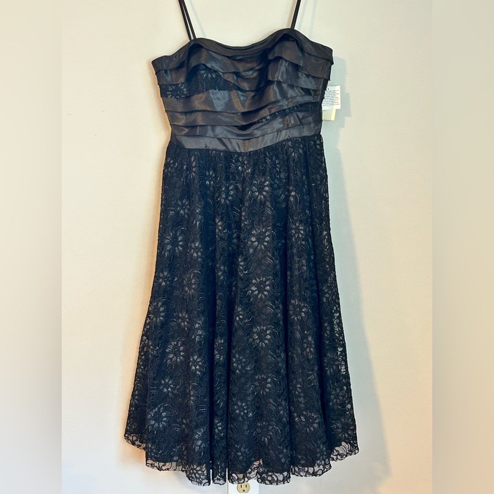 NWT Aidan Mattox Black Lace & Satin Cocktail Dress – Size 12